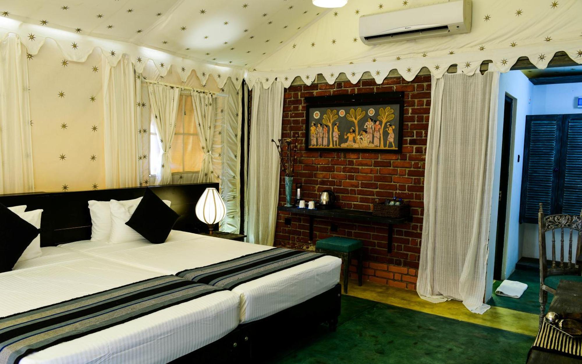 Rangiri Dambulla Resort Room photo