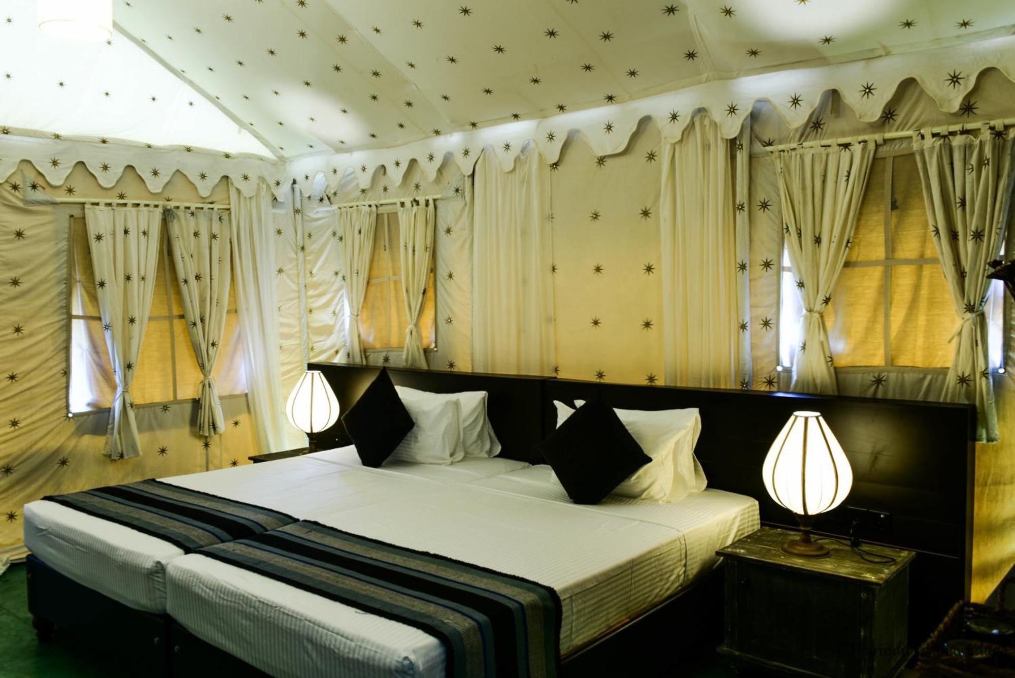 Rangiri Dambulla Resort Room photo