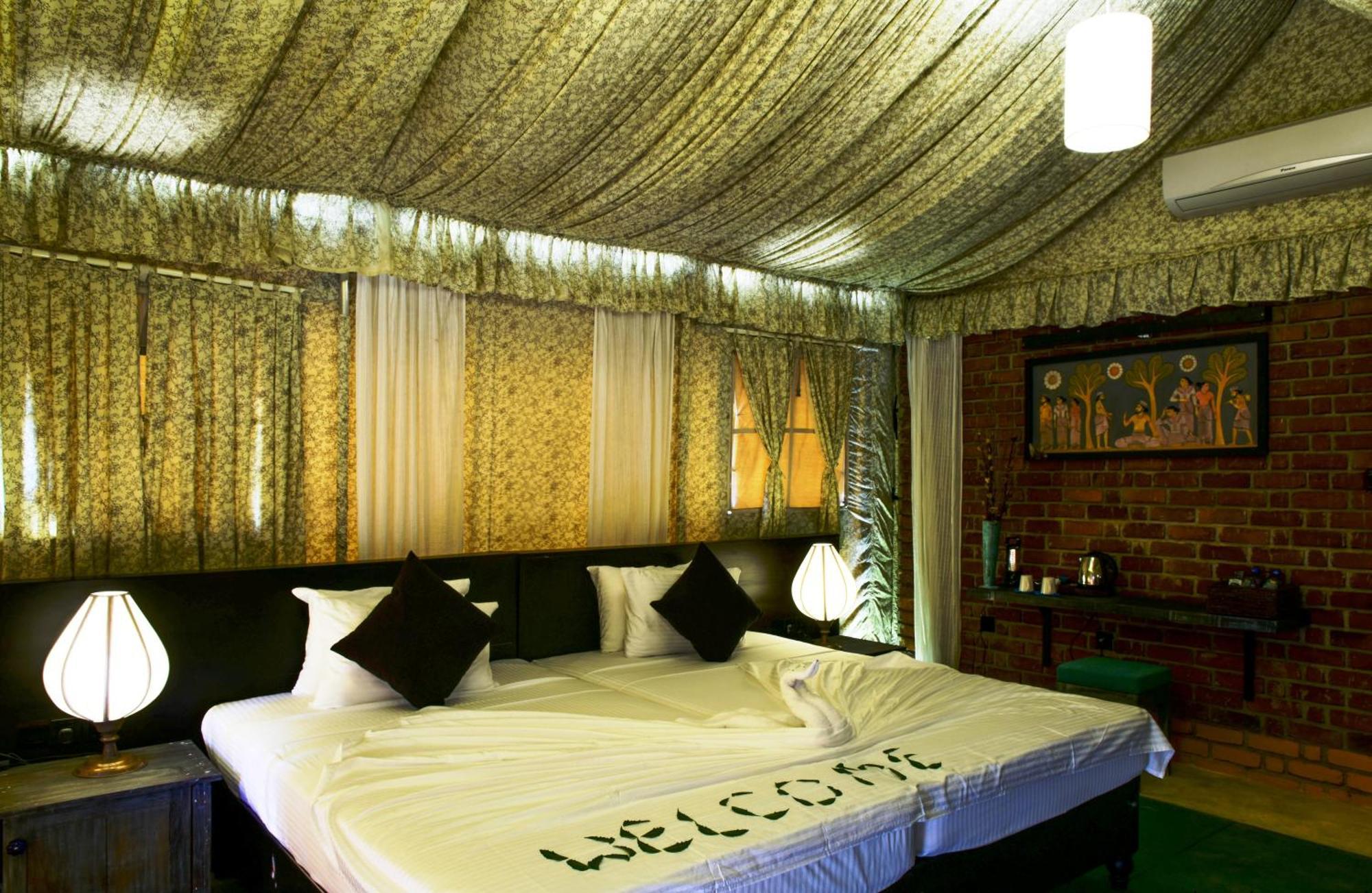 Rangiri Dambulla Resort Room photo